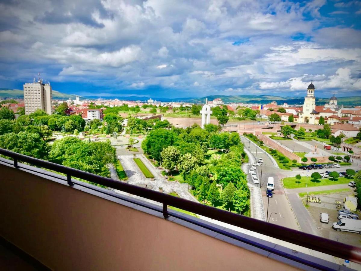 Midsummer Boulevard Apartamento Alba Iulia Exterior foto